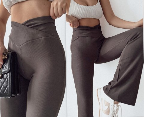 LEGGINSY DZWONY PRZEKŁADANY PAS CZARNE SZEROKIE NOGAWKI Prążkowane KOLORY LEGGINSY DZWONY PRZEKŁADANY PAS CZARNE SZEROKIE NOGAWKI Prążkowane KOLORY